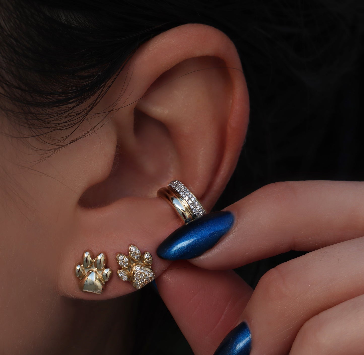 14kt gold LS x LABELLE DOG PAW single stud