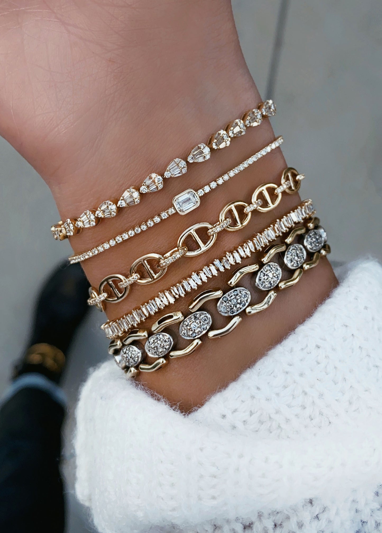 14kt gold and diamond anchor chain bracelet