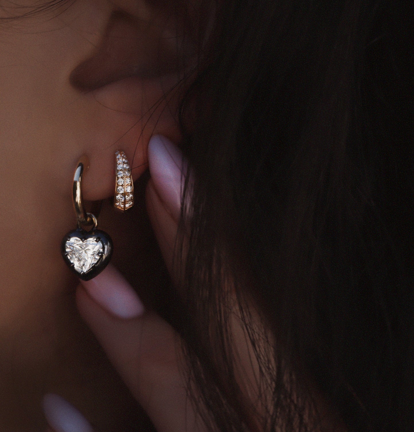 14kt gold heart diamond black orbit hoop