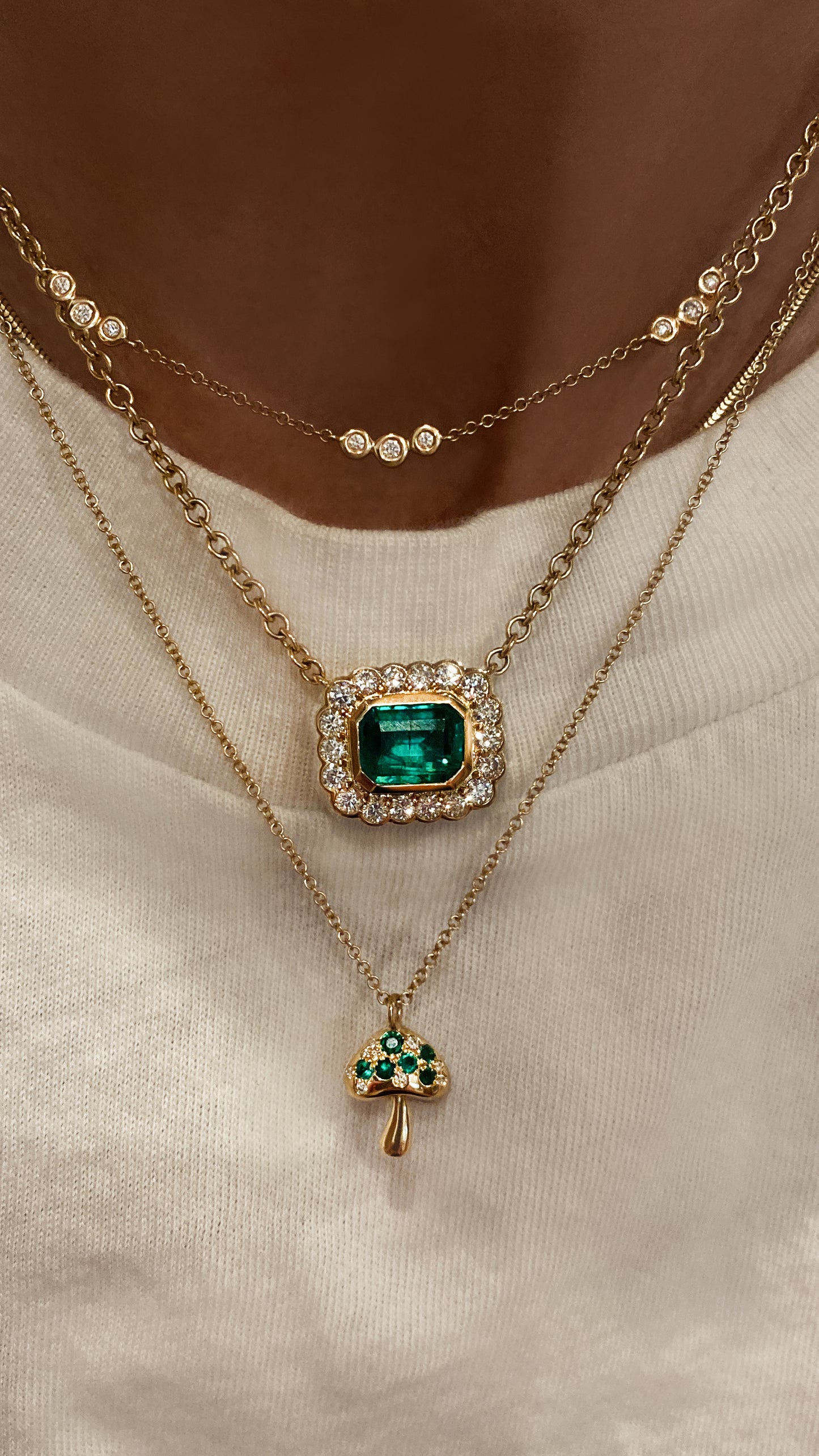 14kt gold emerald mushroom necklace
