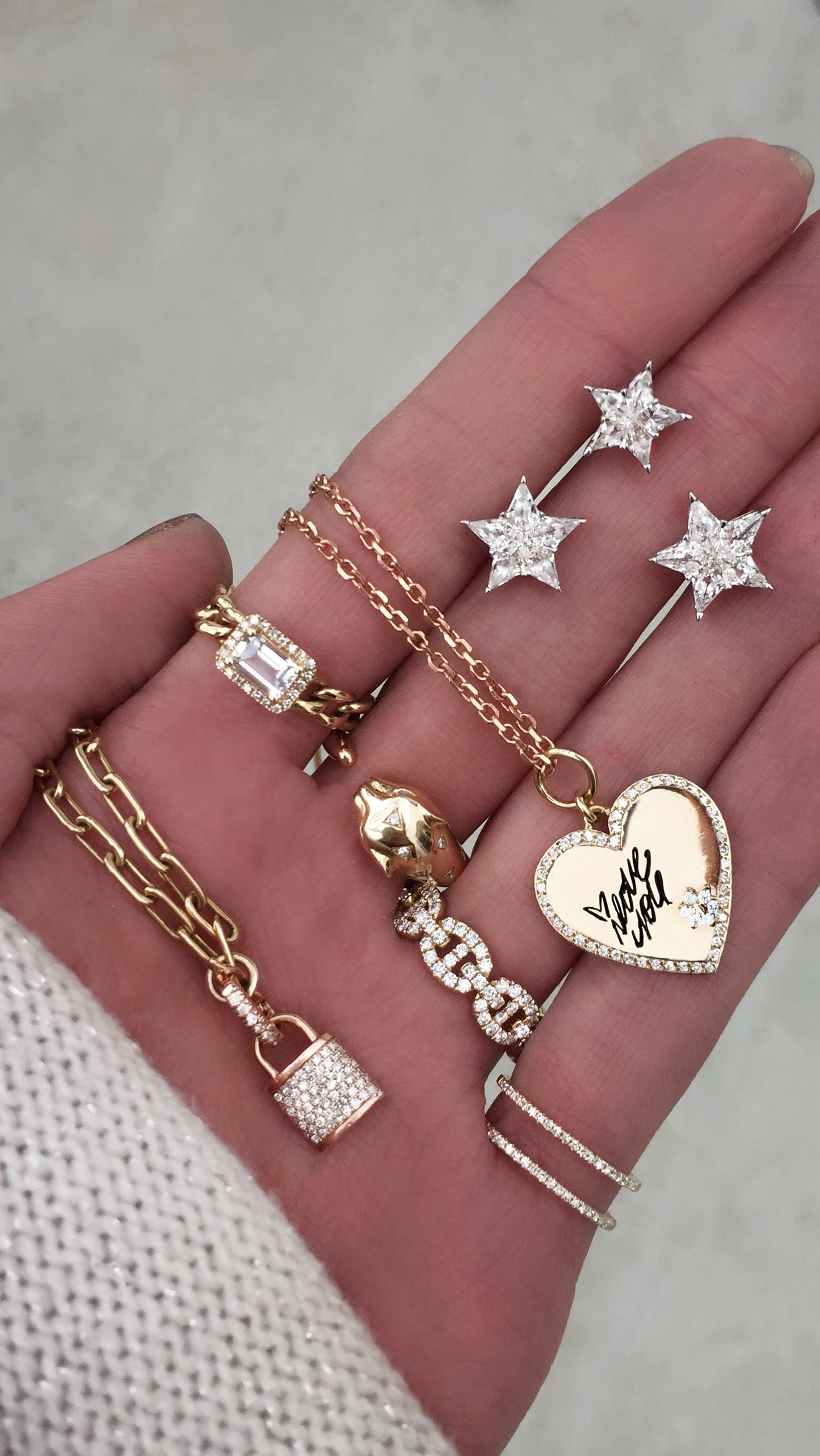 14kt gold full diamond star stud