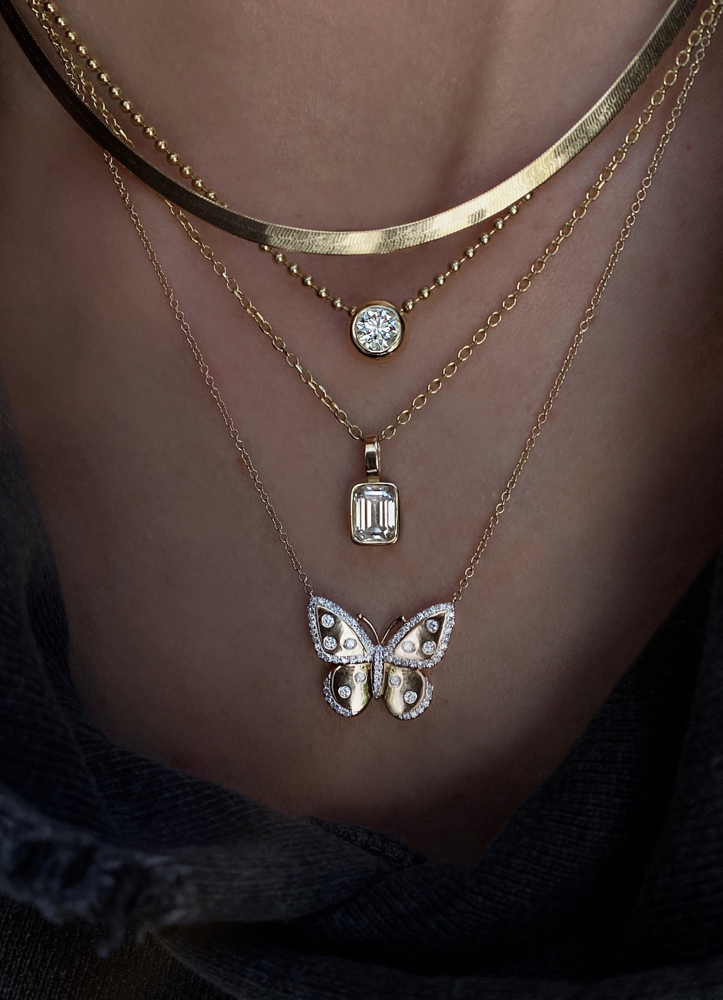 14kt gold emerald cut diamond bezel necklace