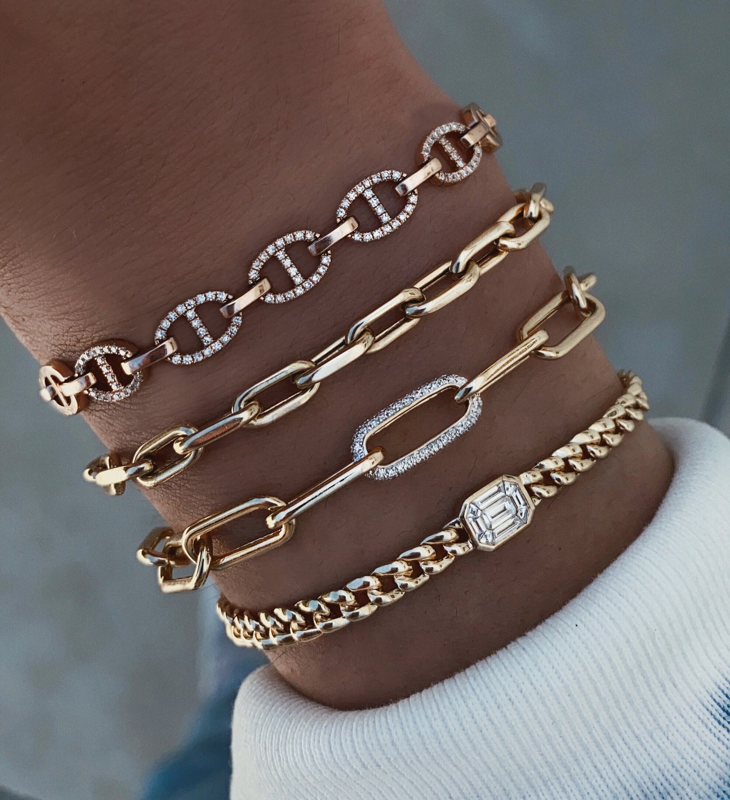 14kt gold chain link illusion diamond bezel bracelet