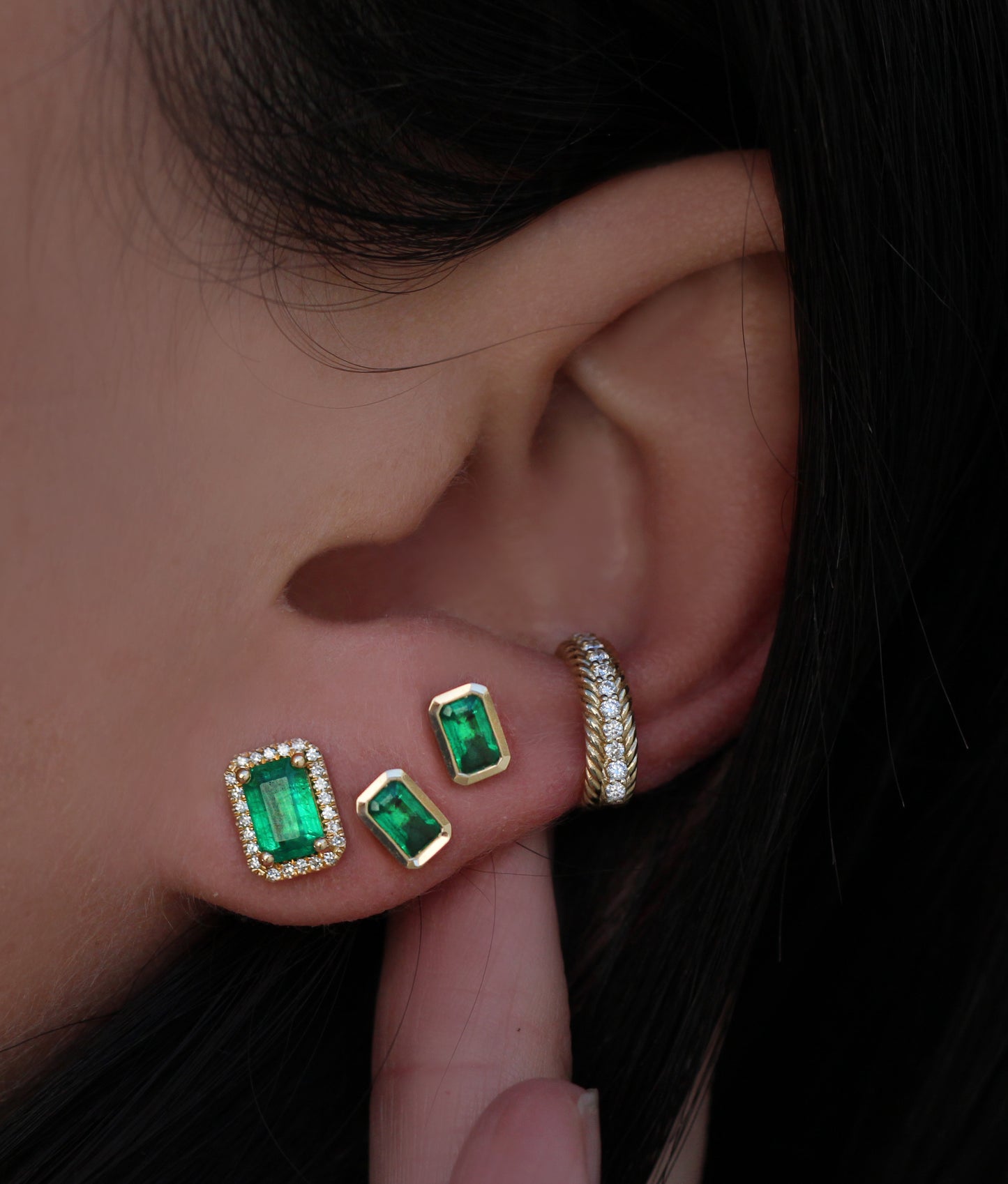 14kt gold emerald cut emerald bezel studs