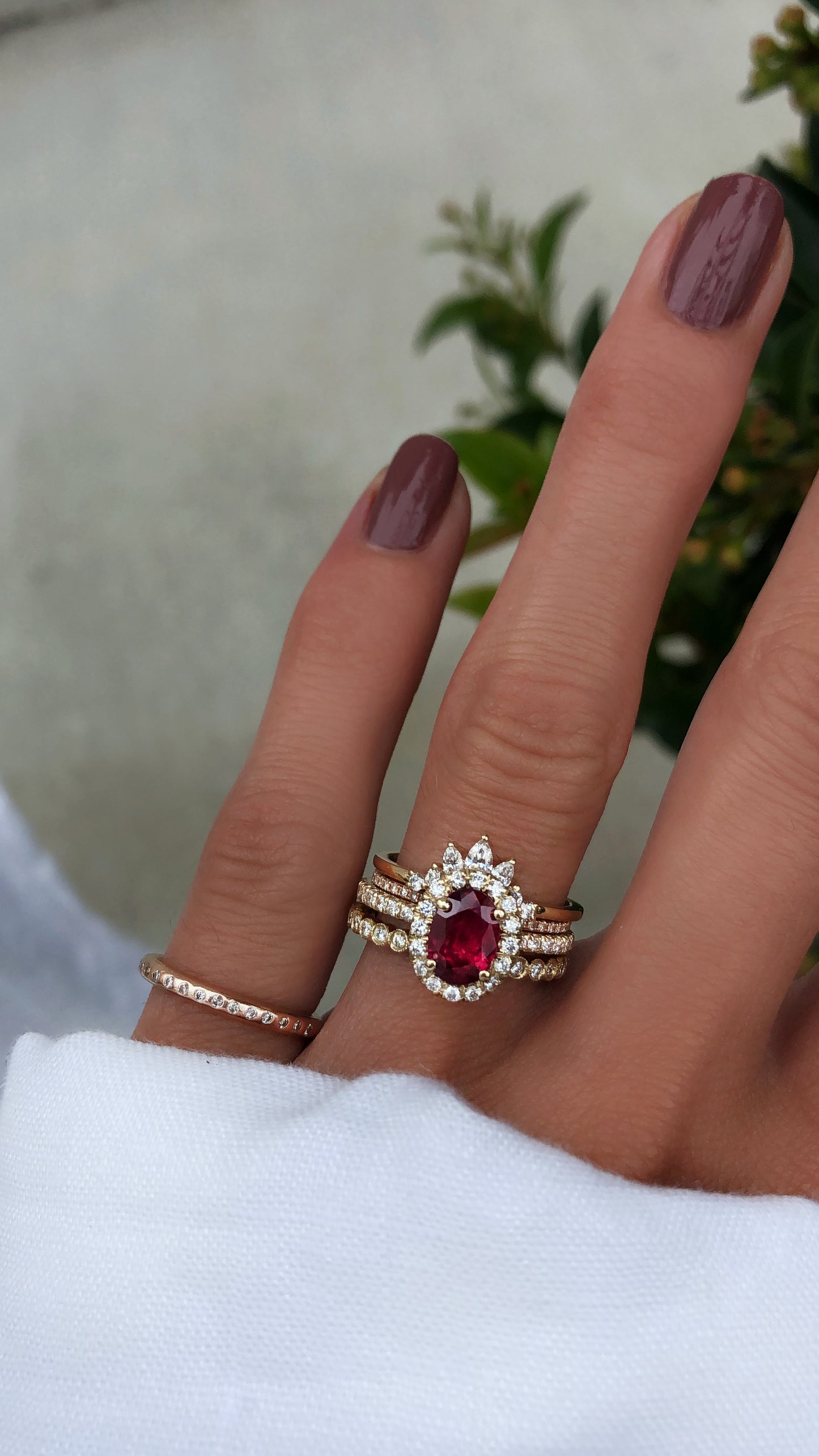 14kt gold marquise diamond curved band