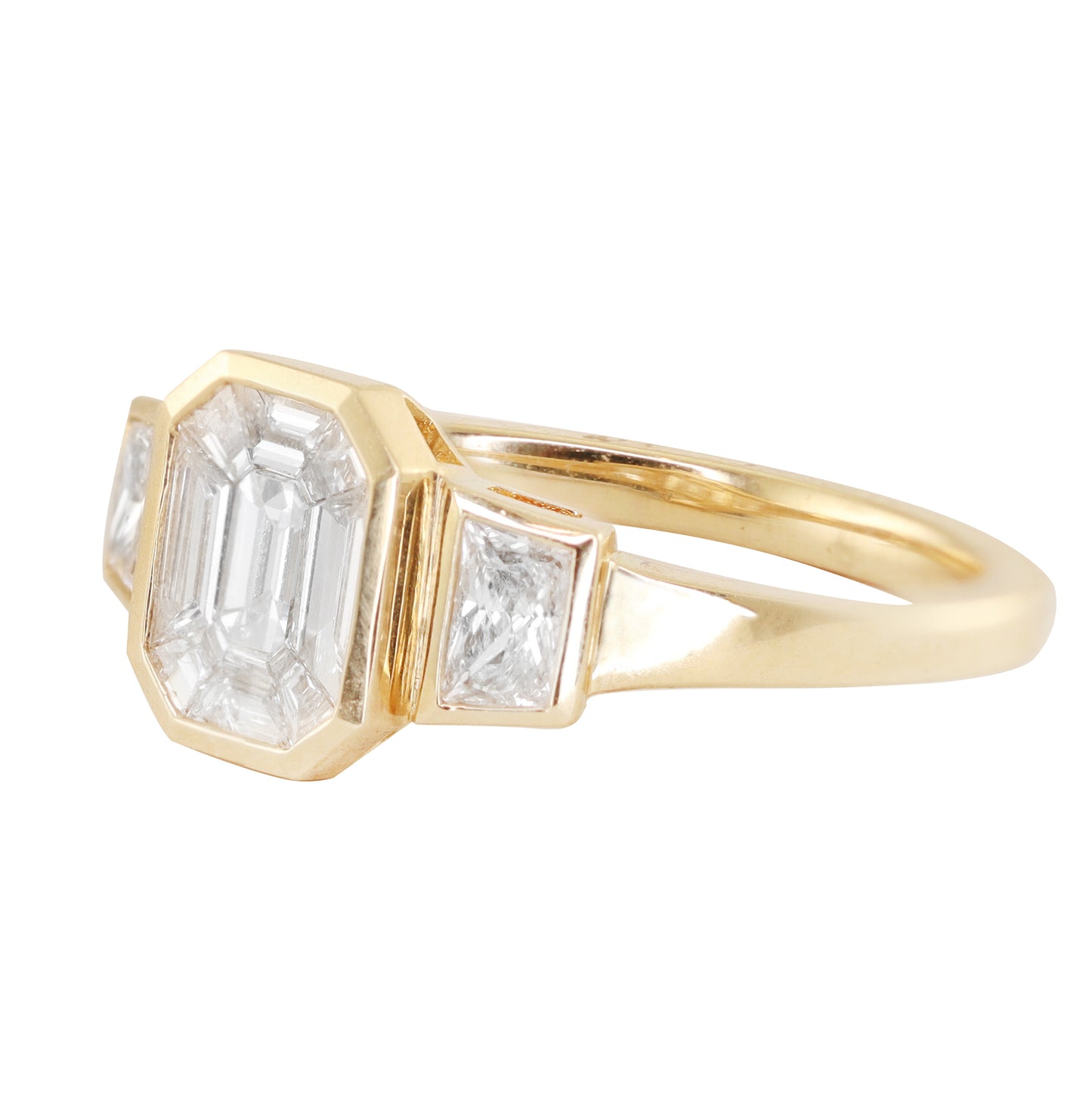 14kt gold illusion diamond deco ring