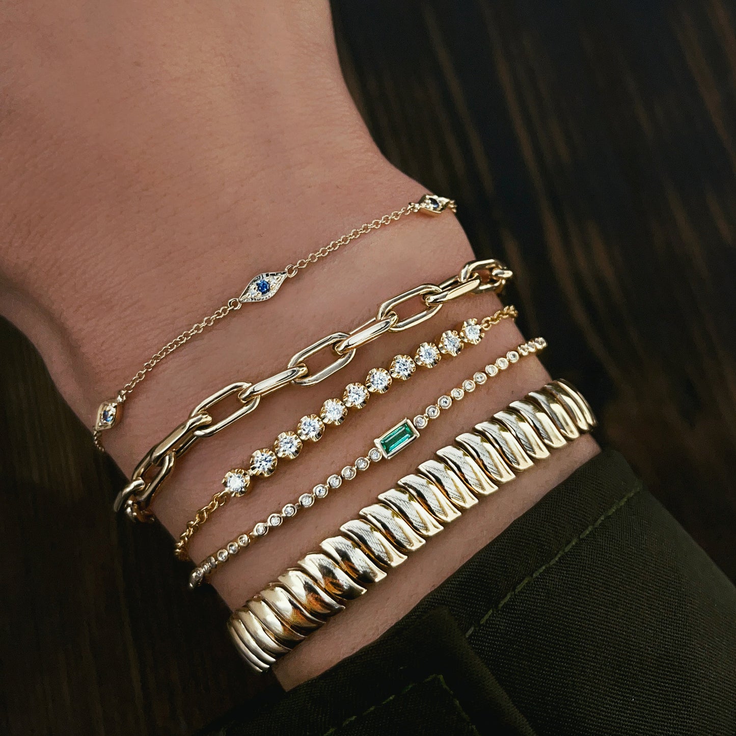 14kt gold thick paperclip chain bracelet