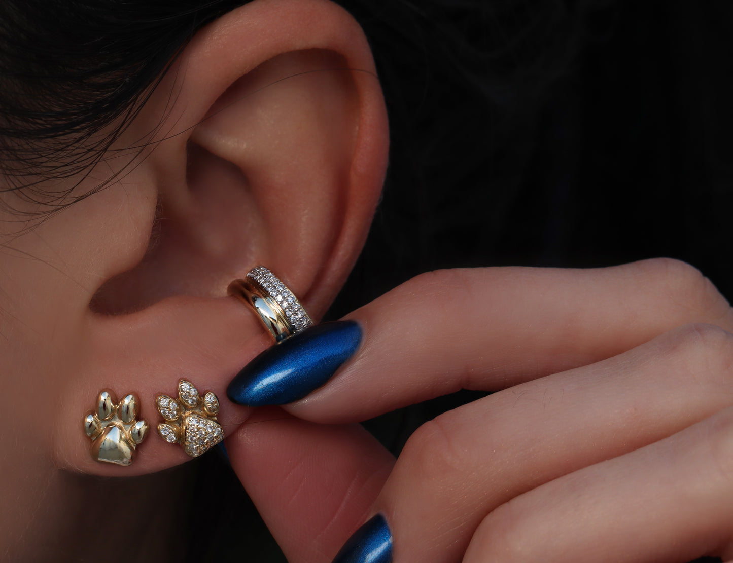 14kt gold two row diamond ear band