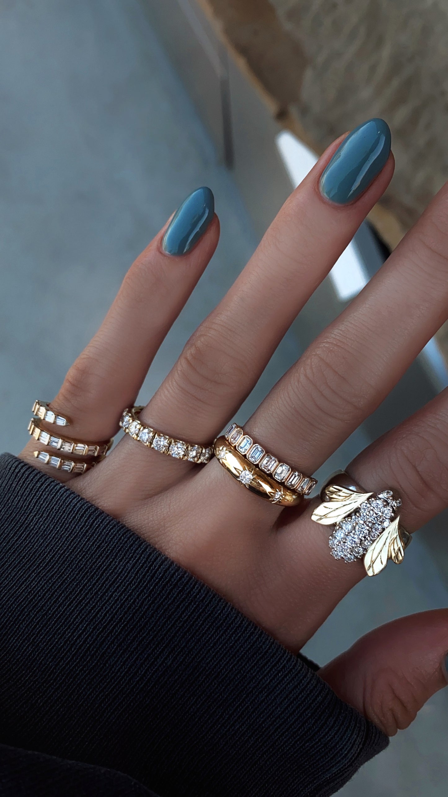 14kt gold baguette diamond coil ring