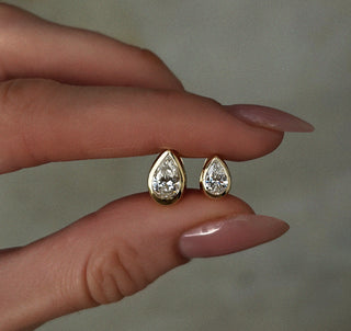 14kt gold baby teardrop diamond bezel hoop