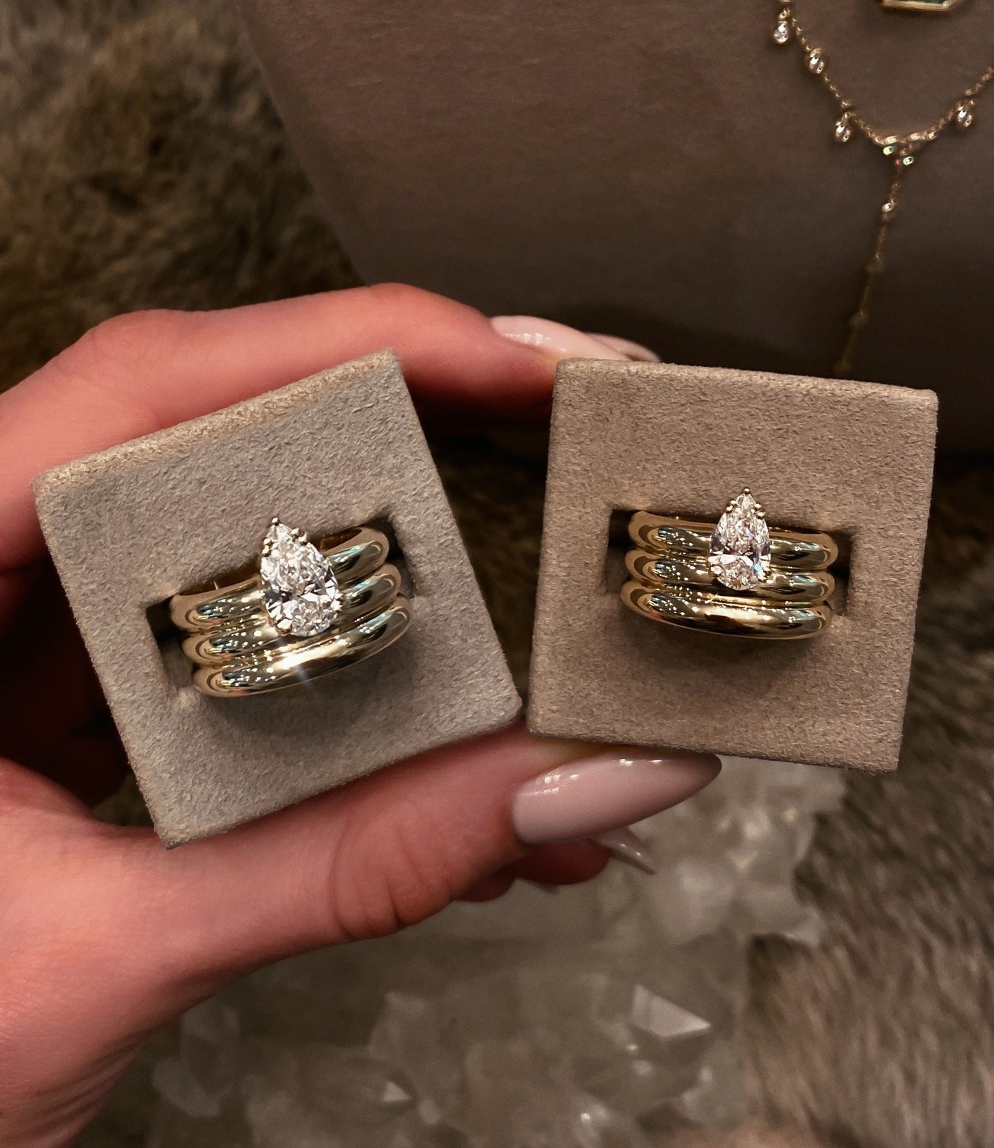 14kt gold three row teardrop diamond ring