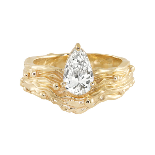 14kt gold teardrop diamond vine ring