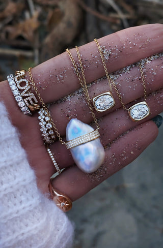 14kt gold floating diamond lace ring