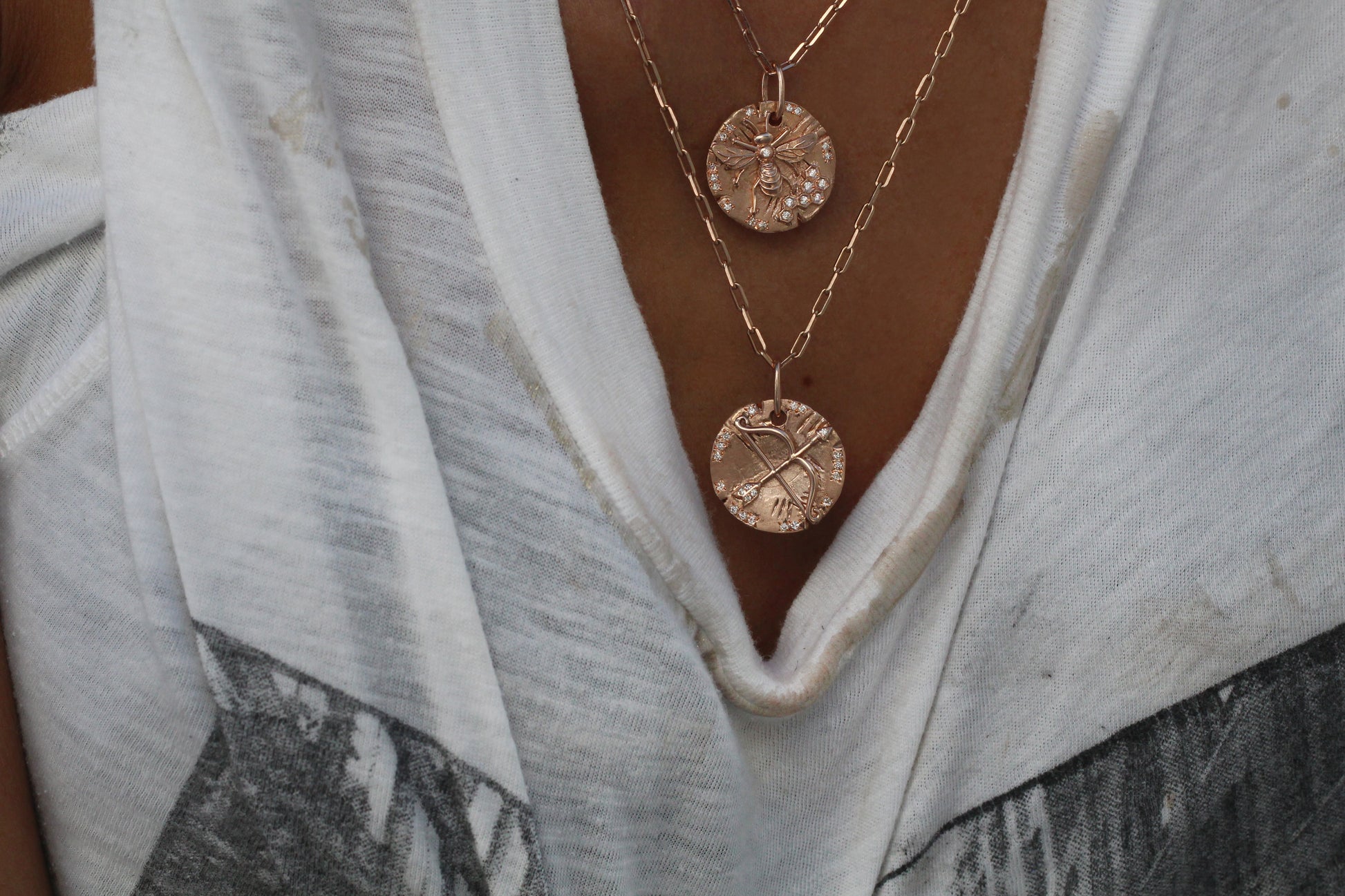 Copper Honeycomb Necklace with Honeybee – Verdilune