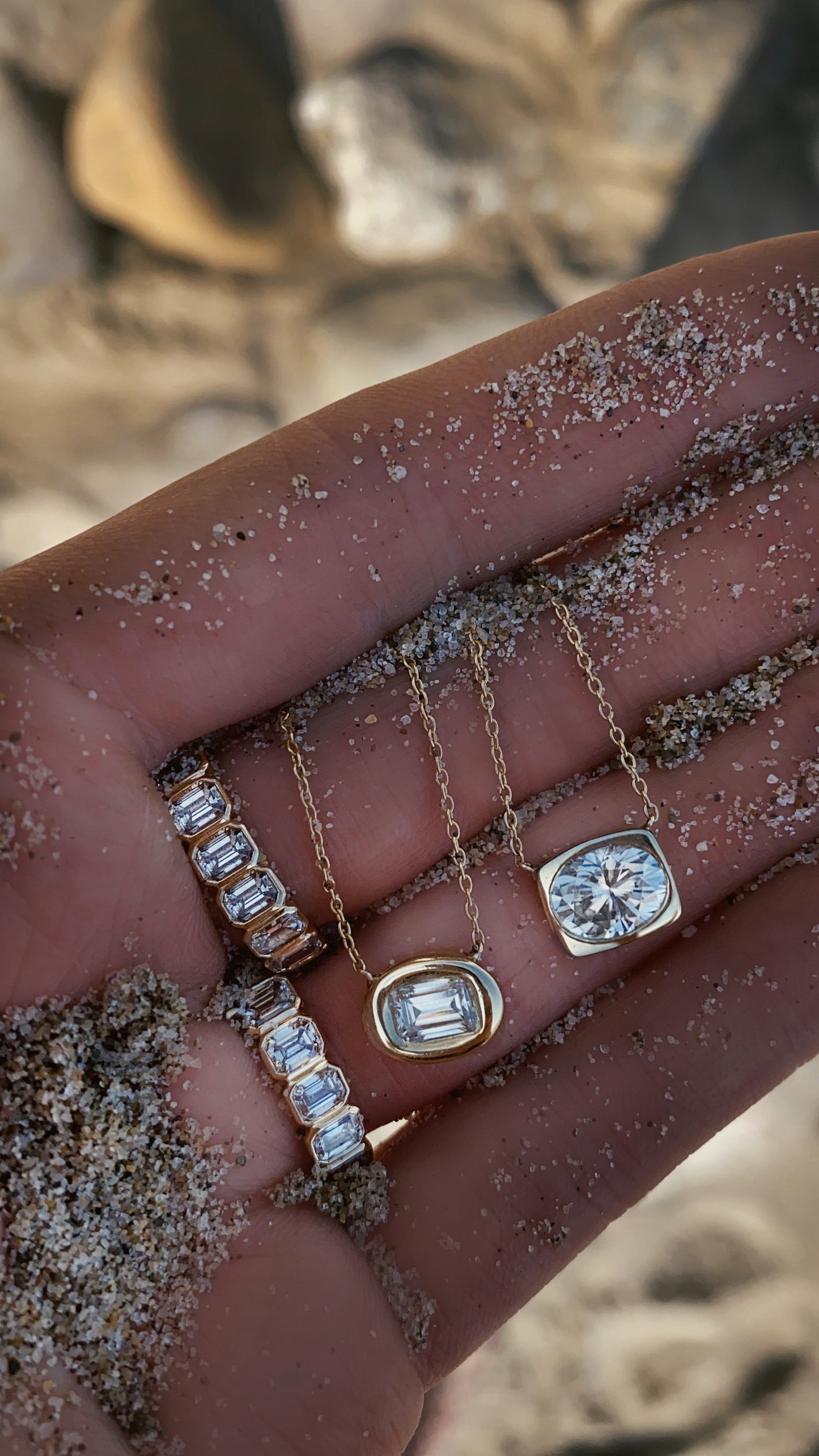 diamond-bezel-necklace