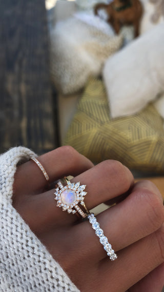 14kt gold diamond crown band