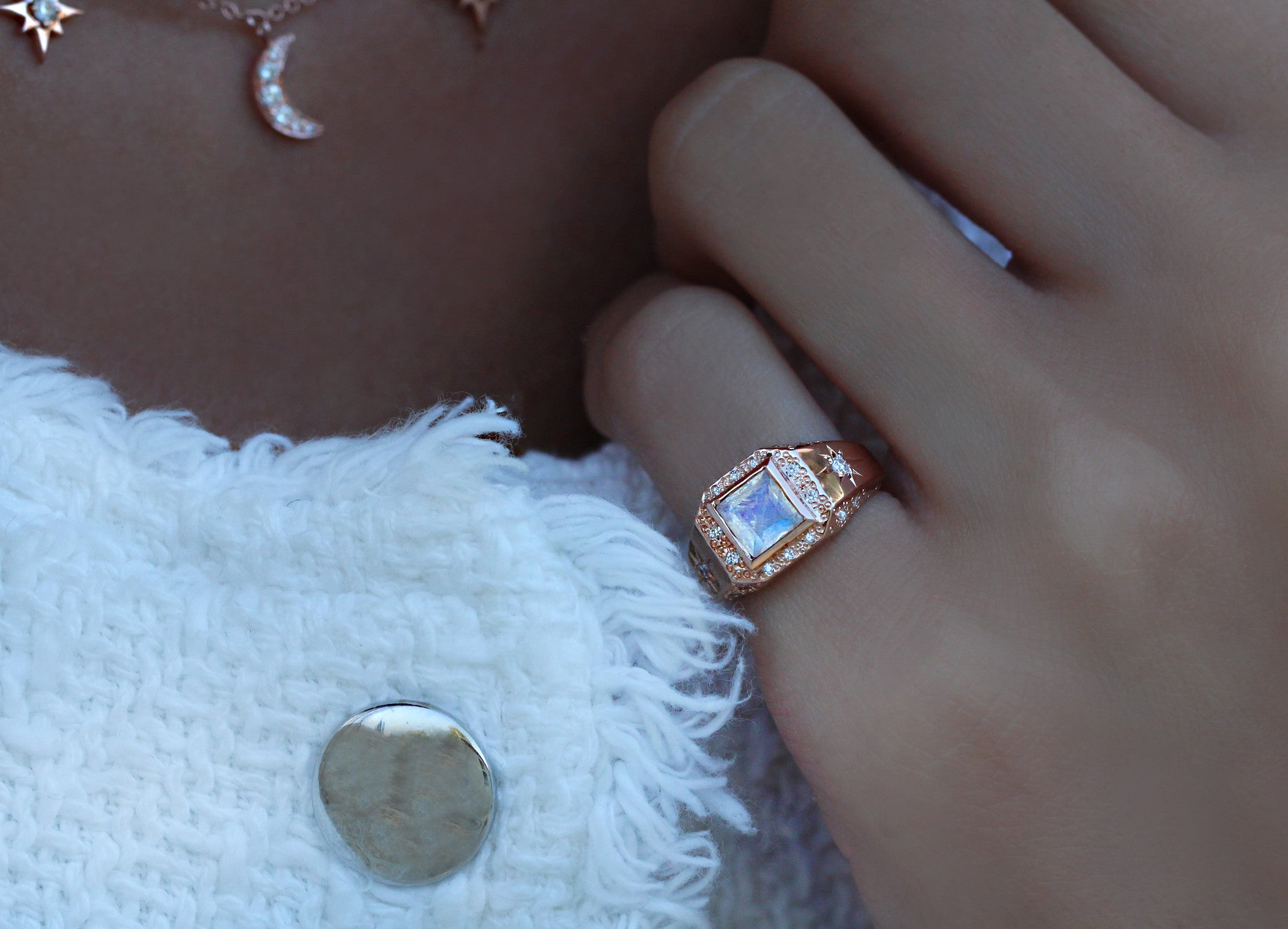 14kt gold and diamond moonstone stardust signet ring – Luna Skye