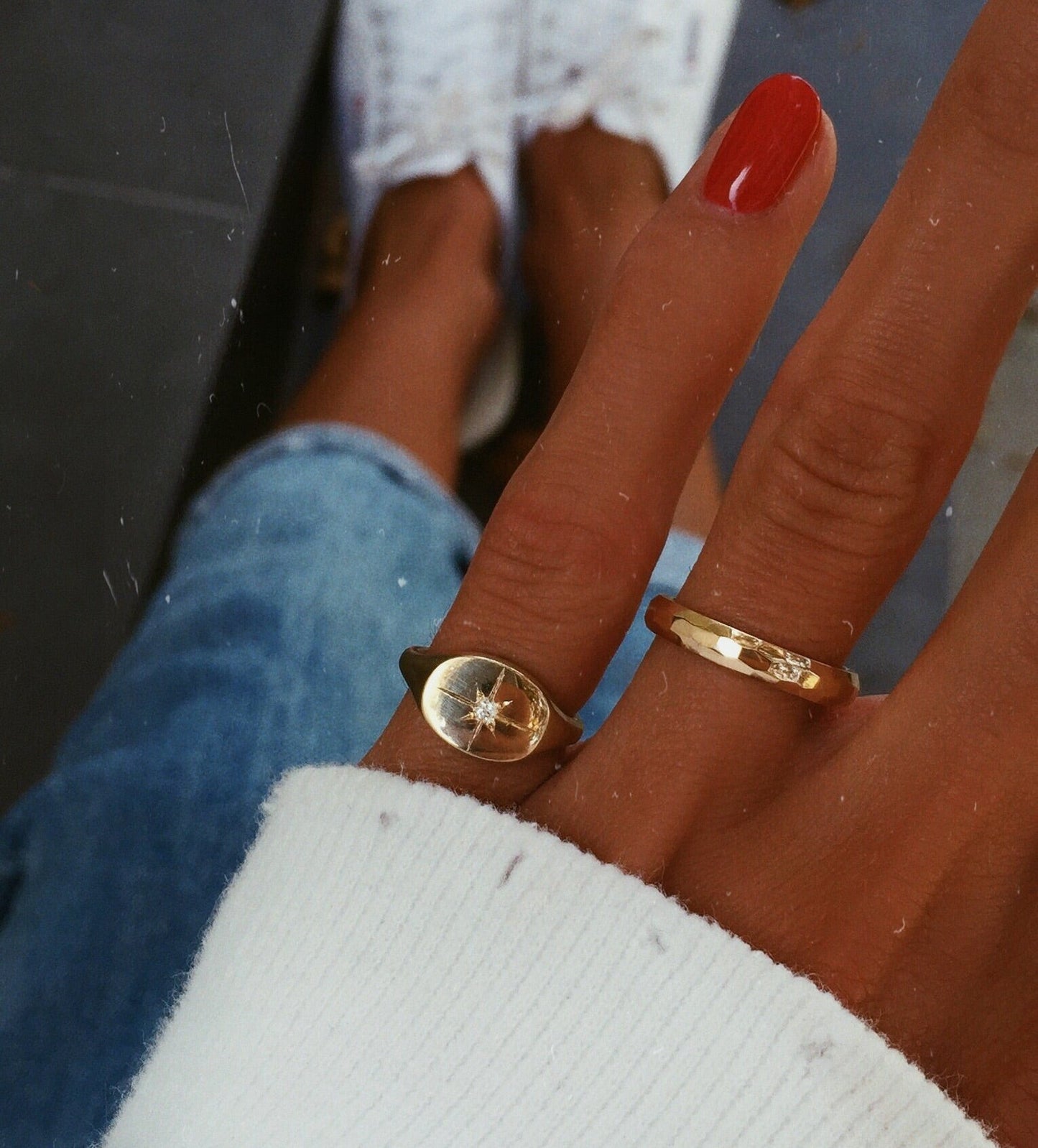 14kt gold and diamond horizontal starburst signet ring - Luna Skye