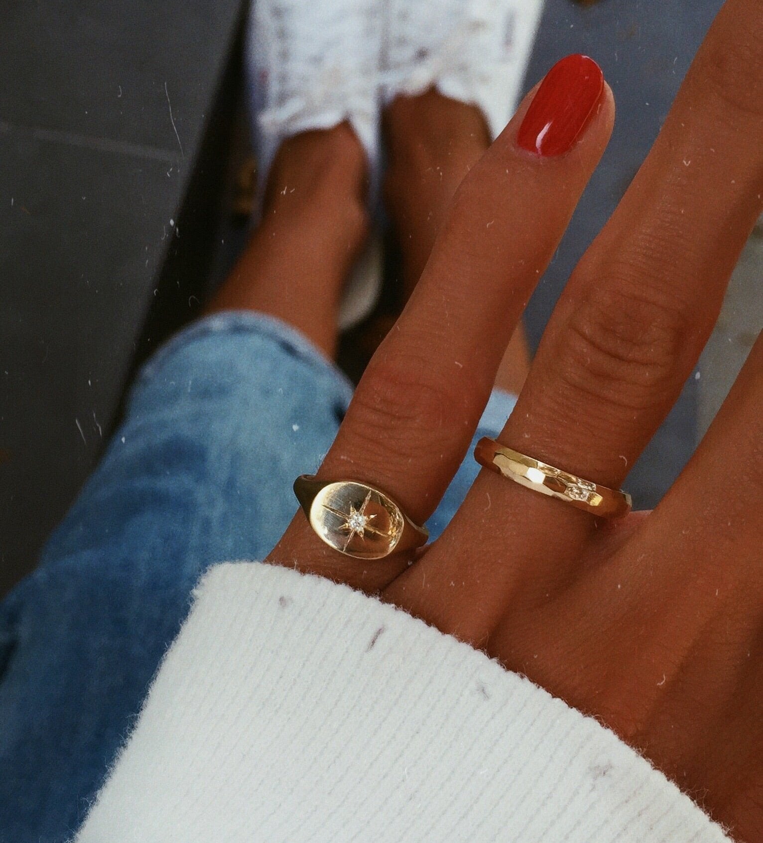 14kt gold and diamond horizontal starburst signet ring - Luna Skye