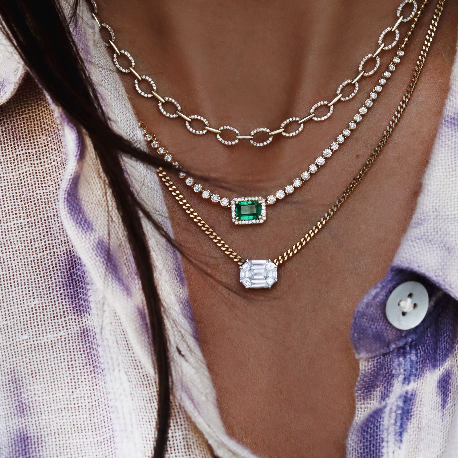 gold diamond round link necklaces